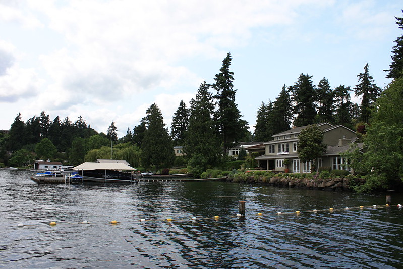 Modern luxury homes in Northwest Bellevue